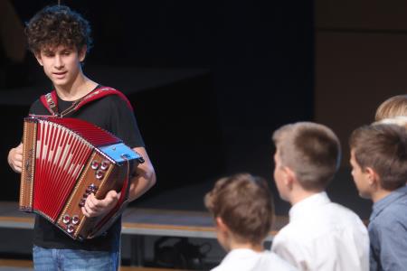 60 LET OŠ CERKNICA 32 FOTO LJUBO VUKELIČ